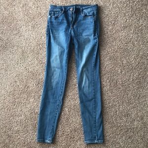 Old Navy High Rise Rockstar Stretchy Skinny Jeans